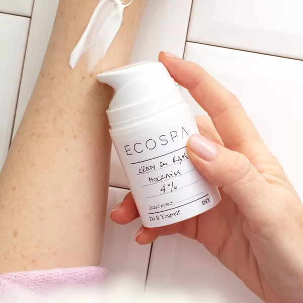 Krem do rąk z mocznikiem 4%