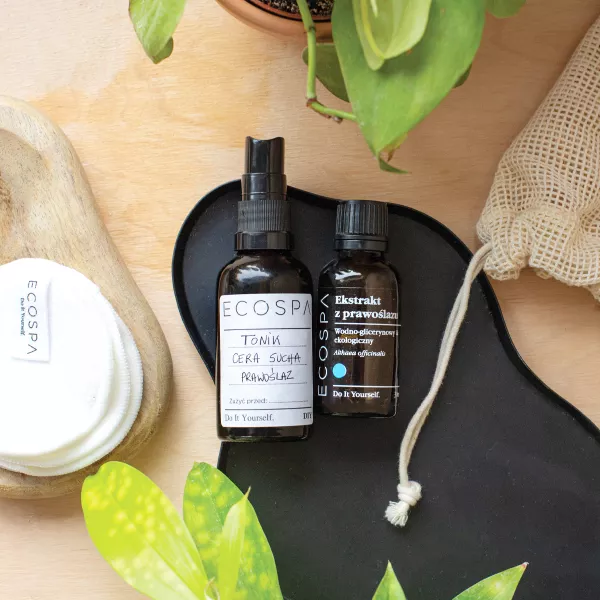 Tonik do cery suchej z ekstraktem z prawoślazu
