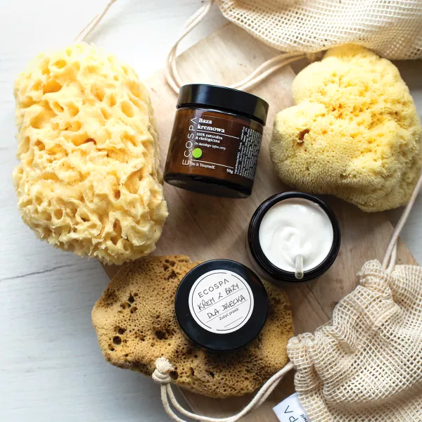 Krem z bazy na podrażnioną skórę dziecka