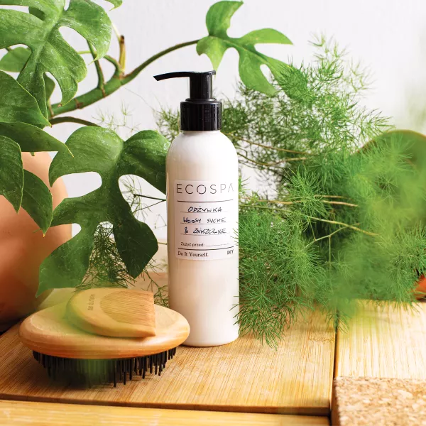 Odżywka do włosów suchych i zniszczonych – pantenol i bioferment bambusowy