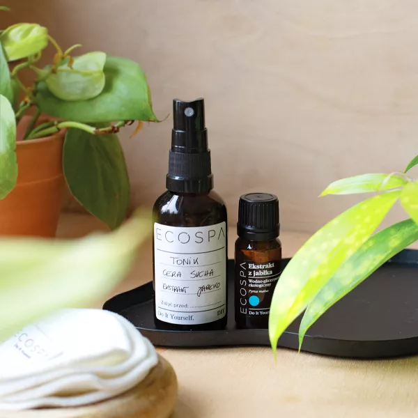 Tonik do cery suchej z ekstraktem z jabłka