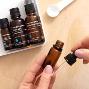 Regenerujące serum do paznokci 3 x AKTYWNE