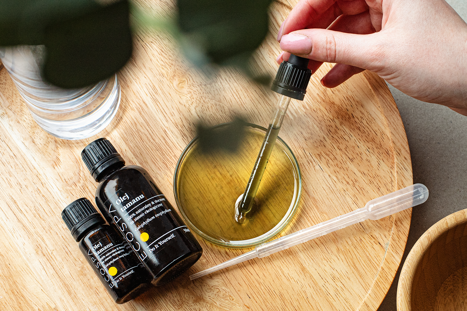 Olej tamanu – naturalny sposób na trądzik i stany zapalne