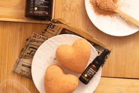 Musujące kule kąpielowe - glinka czerwona i drzewo różane