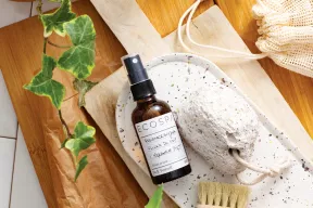 Regenerująca oliwka do stóp i pięt z olejkiem drzewa herbacianego