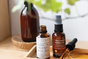 Serum na rozstępy z olejem z dzikiej róży, olejem arganowym i witaminą E