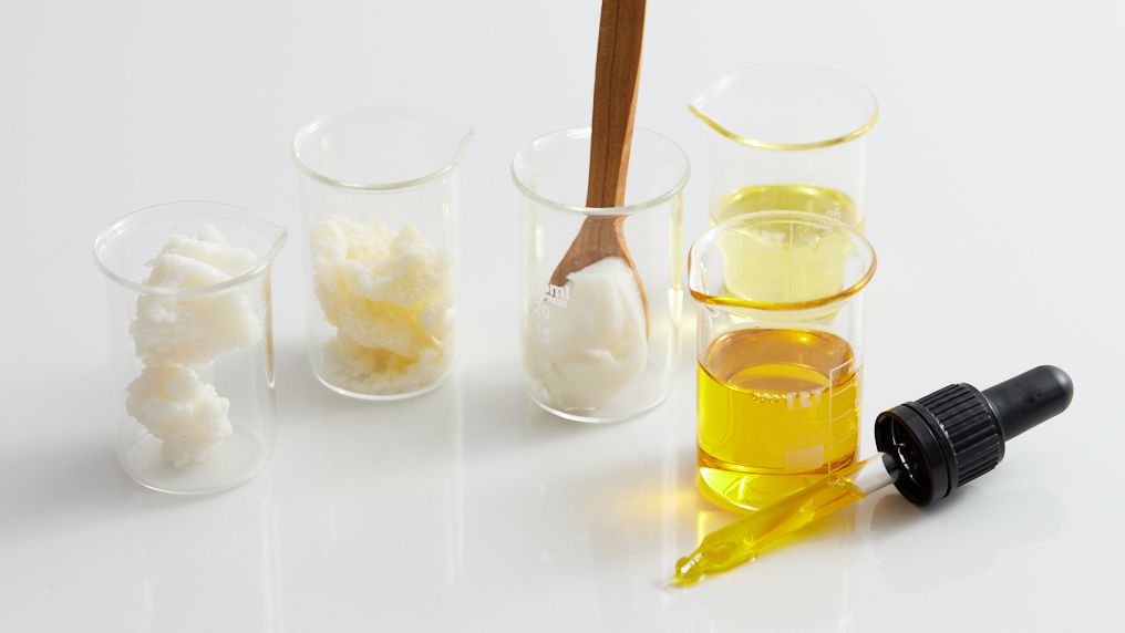 naturalne oleje i masła do cery wrażliwej